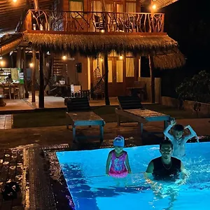 2* Hotel Elegant
